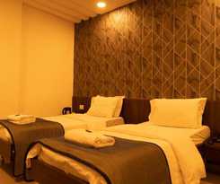 Hotel The Flamboyant Natraj