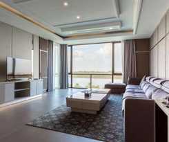  CASTLEBAYVIEW RESORT & Spa