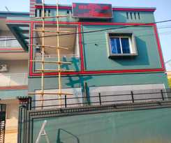 Hotel OYO Flagship NEATFLIX AND CHILL 02
