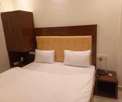Hotel Varuna Grand