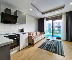  Veranda Suites