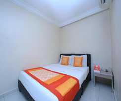 Hotel OYO 115 Safari 1