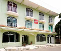 Hotel OYO Estacion,Jos&eacute; Cardel,Parque Central Revoluci&oacute;n