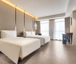 Hotel Atour S Xining Haihu New District SDIC Plaza