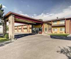 Hotel OYO Wells NV near I-80