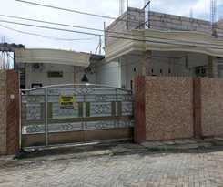 Hotel OYO Life 92543 Ratu Sakti Residence Syariah