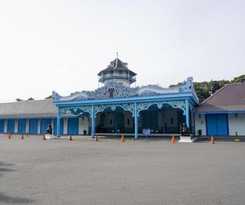 Hotel SUPER OYO 338 Guest House Omah Manahan Syariah