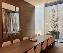 Hotel Debaines Santiago