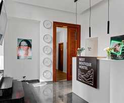  Nest Boutique Hostel
