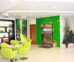 Hotel Vatica ShangHai Pudong Airport Disney Huaxia(E) Road Metro Station .