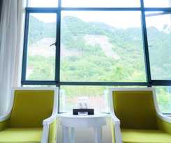 Hotel Huashan Xinyuan International