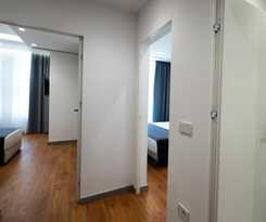  Naos Luxury Hotel