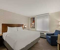  Everhome Suites Temecula