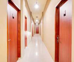 Hotel Collection O Padang City Center Near Transmart Padang Formerly De Orchids