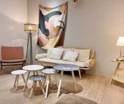  Vilana Hotel