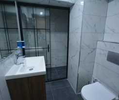  Lantis Otel