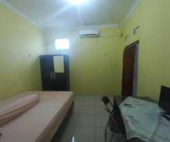 Hotel OYO 94102 Kuningan Guest House Syariah