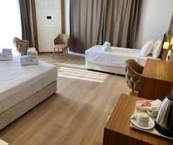 Hotel Nil&uuml;fer Otel