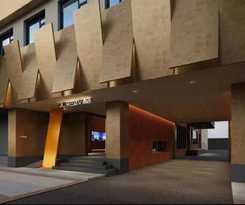 Hotel Doaland V, Furong Plaza Metro Station