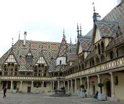 Hotel voco Beaune, an IHG