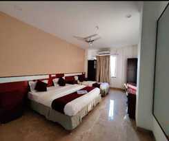 Hotel Collection O 81128 Saket Presidency