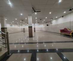 Hotel OYO 81120 RU And Banquet Hall