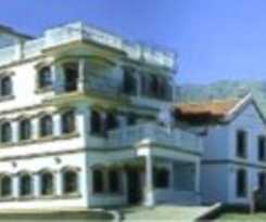 Apartahotel EL CORTIJO APART HOTEL AND A