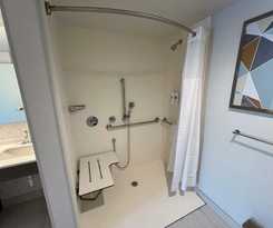  Comfort Suites Gatlinburg Downtown-Convention Center