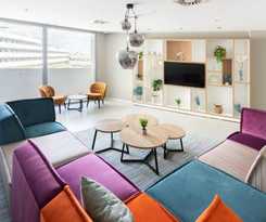  Student Experience Madrid Pozuelo - Luxury Hostel