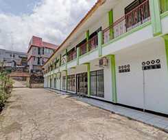 Hotel OYO 90621 Pondok 23