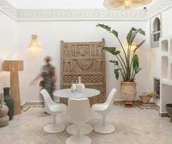 Riad M-17 and Spa