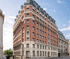 Hotel The Derby London City, Curio Collection By Hilton