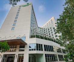 Hotel Lemon Tree Premier, Mumbai International Airport