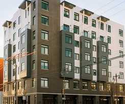 Hotel Sosuite at The Ovation - Avenue of The Arts