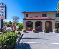 Hotel Blenheim Spa Motor Lodge