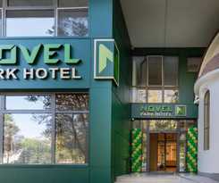 Hotel Park Novel