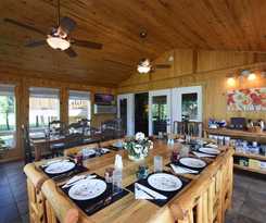 Hotel Bad Rock Bed and Breakfast Inn