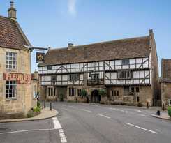 Hotel The George Inn and The Plaine
