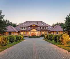 Hotel Dworek Tryumf Dąbrowscy Sp&oacute;łka Jawna