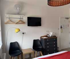Hotel Holway House