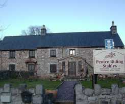 Hotel Pentre Riding Stable and Accommodation