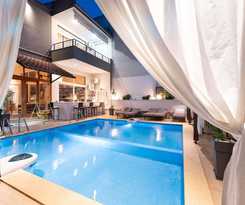  Kipos Resort