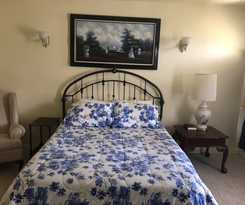 Hotel The Abb&eacute; House Inn