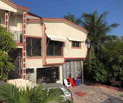 Hotel Marcie Guesthouse h&ocirc;tel and restaurant