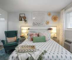 Hotel The Knolls