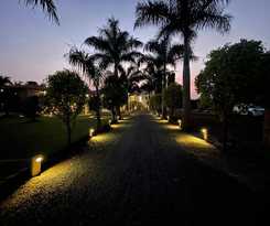 Hotel Gir Night Resort