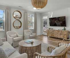 Hotel Pinewood30A