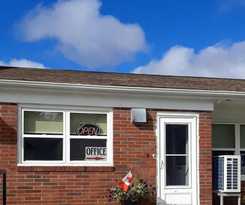 Hotel Fundy Line Motel