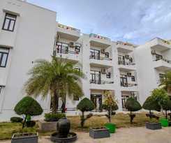 Hotel Elegance Resort