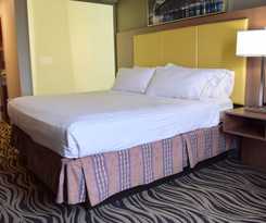  Holiday Inn Express New York-Brooklyn